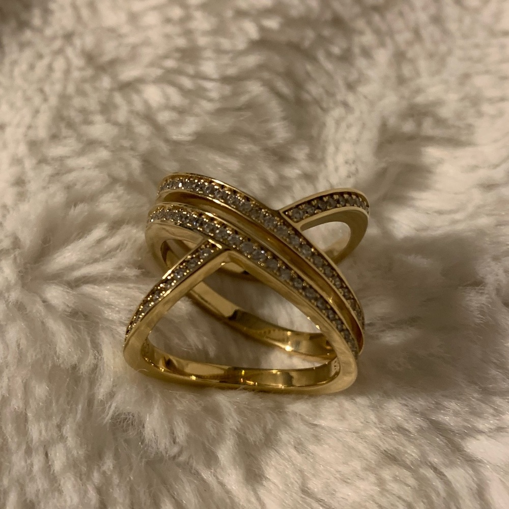 Cubic zirconium Ring Size 6-6.5